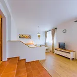 Apartment Lipno 46 *